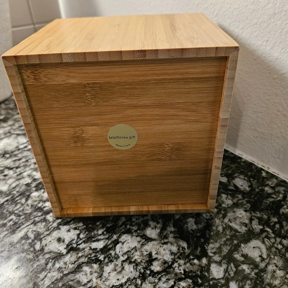 Teleflora Wooden Bamboo Storage Square Box‎
